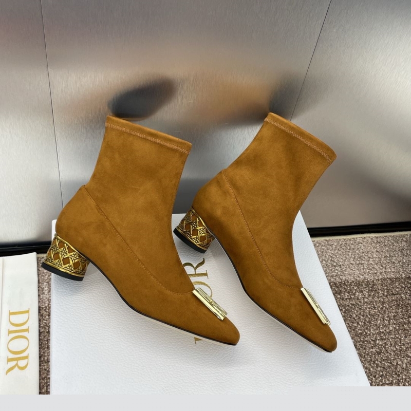 ch**an D*or boots